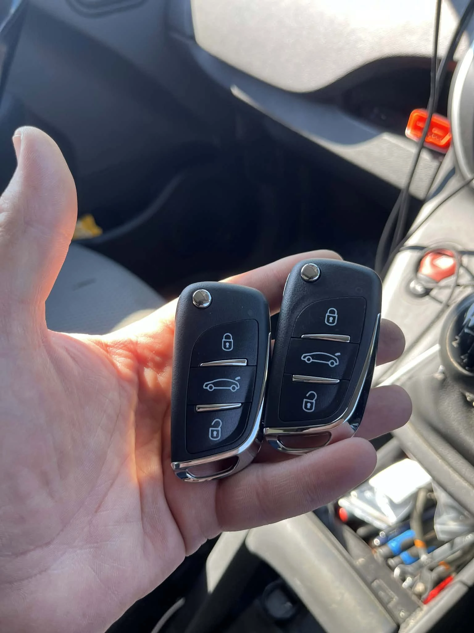 Citroen DS spare car key programming service in Pershore